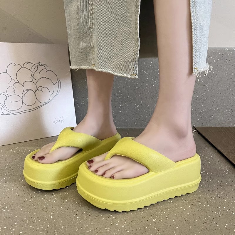 New Thick Flip-flops Women Fas - Women'S Fashion Sandals ulasan dan harga