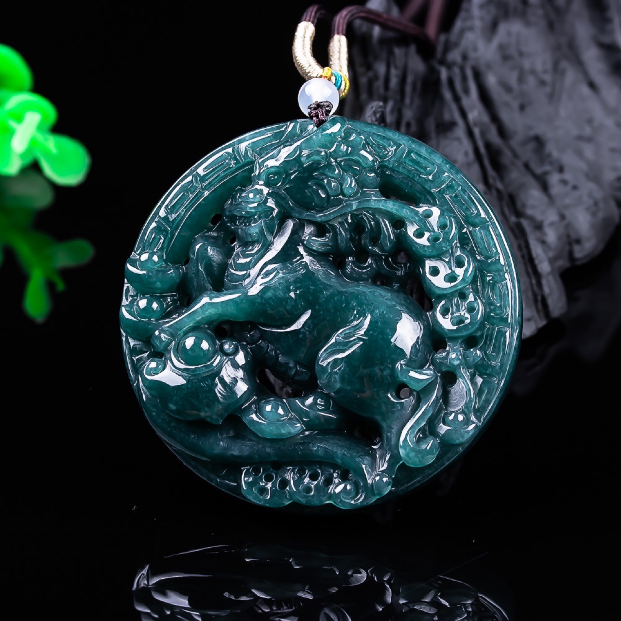 Burmese Jadeite Dragon Pendant - Women'S Fashion Gifts ulasan dan harga