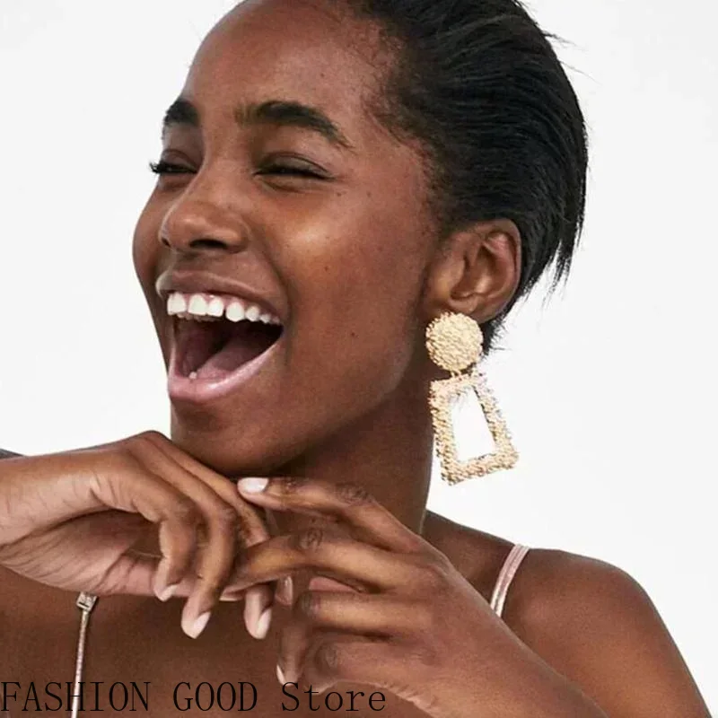 Metal Earrings High-end Hollow - Women'S Fashion Website ulasan dan harga