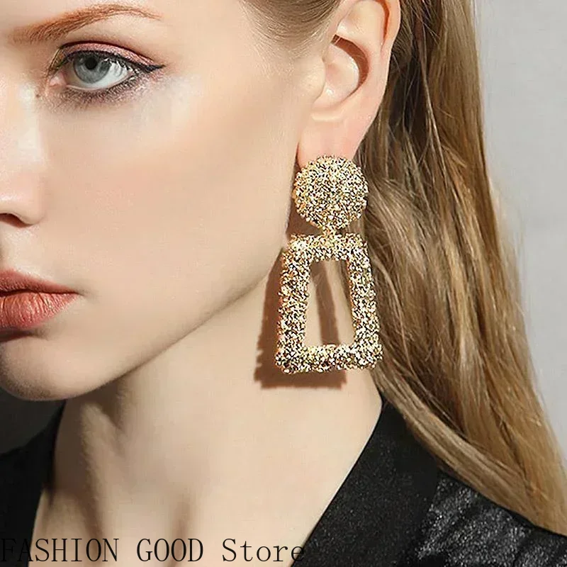 Metal Earrings High-end Hollow - Women'S Fashion Website ulasan dan harga